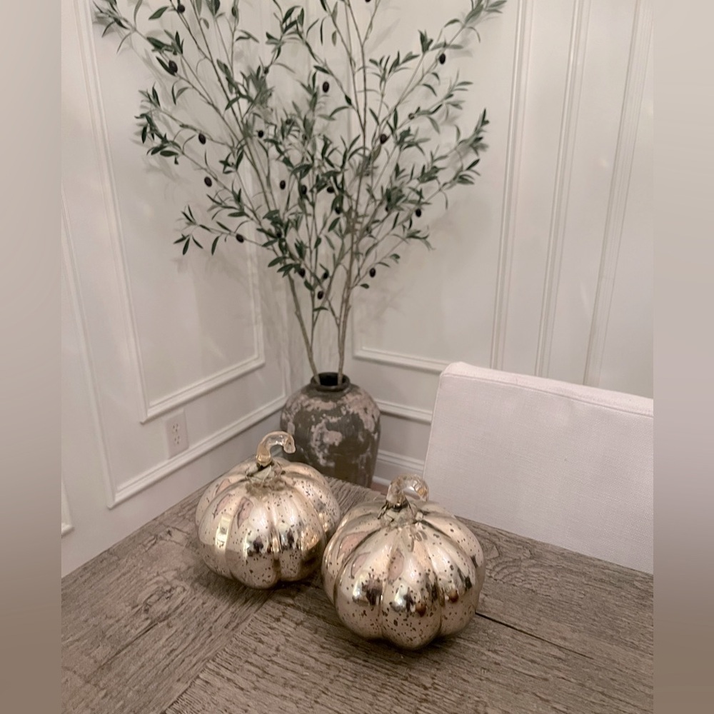 Set of 2 pottery barn pumpkins
